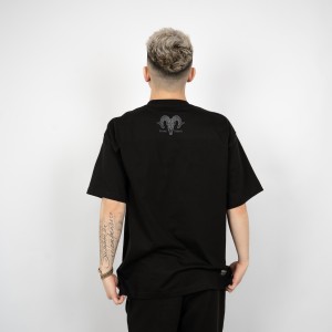 Футболка оверсайз ЮНОСТЬ™ «Персона»