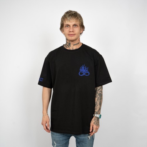 Футболка оверсайз ЮНОСТЬ™ x D.O.B «Воины»